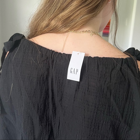 Black tank top with ties - Picture 3 of 3